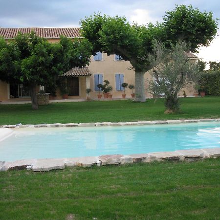 Bed and Breakfast Mas Saint Julien Cavaillon Camera foto