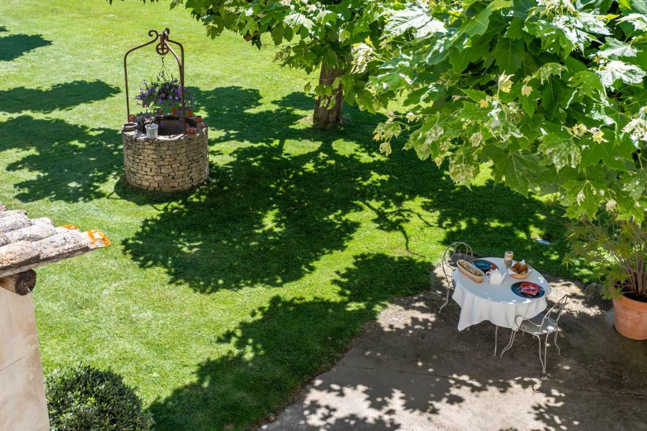 Bed and Breakfast Mas Saint Julien Cavaillon Esterno foto